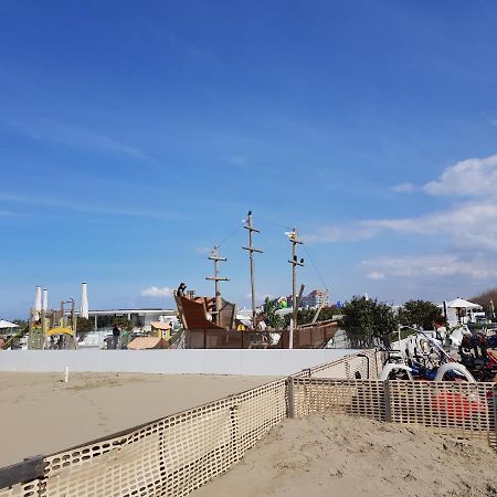Nieuw App Met Tuin En Terras, Gratis Parking, Aan Zee, Vlakbij Brugge Διαμέρισμα Duinbergen Εξωτερικό φωτογραφία